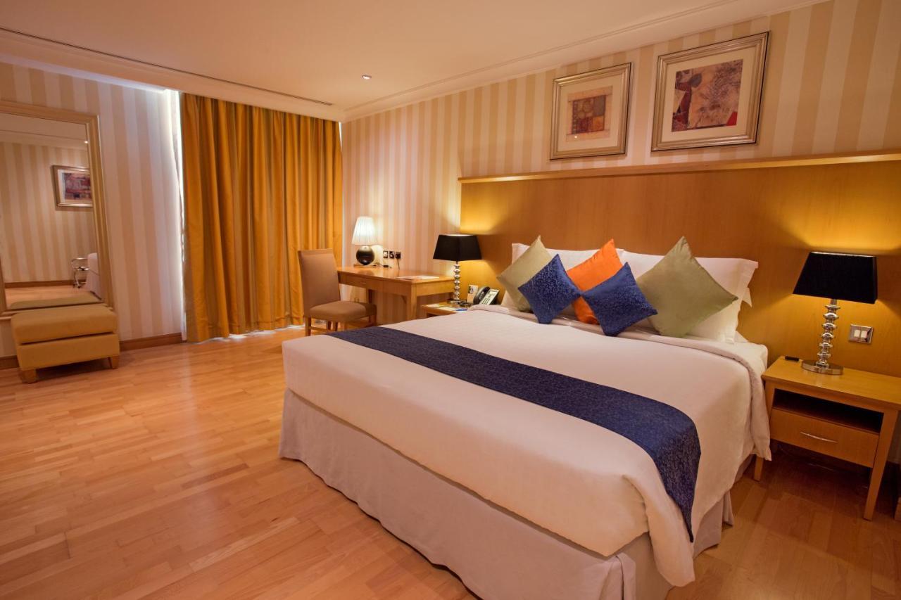 Copthorne Al Jahra Hotel & Resort Kuwait City Exterior foto