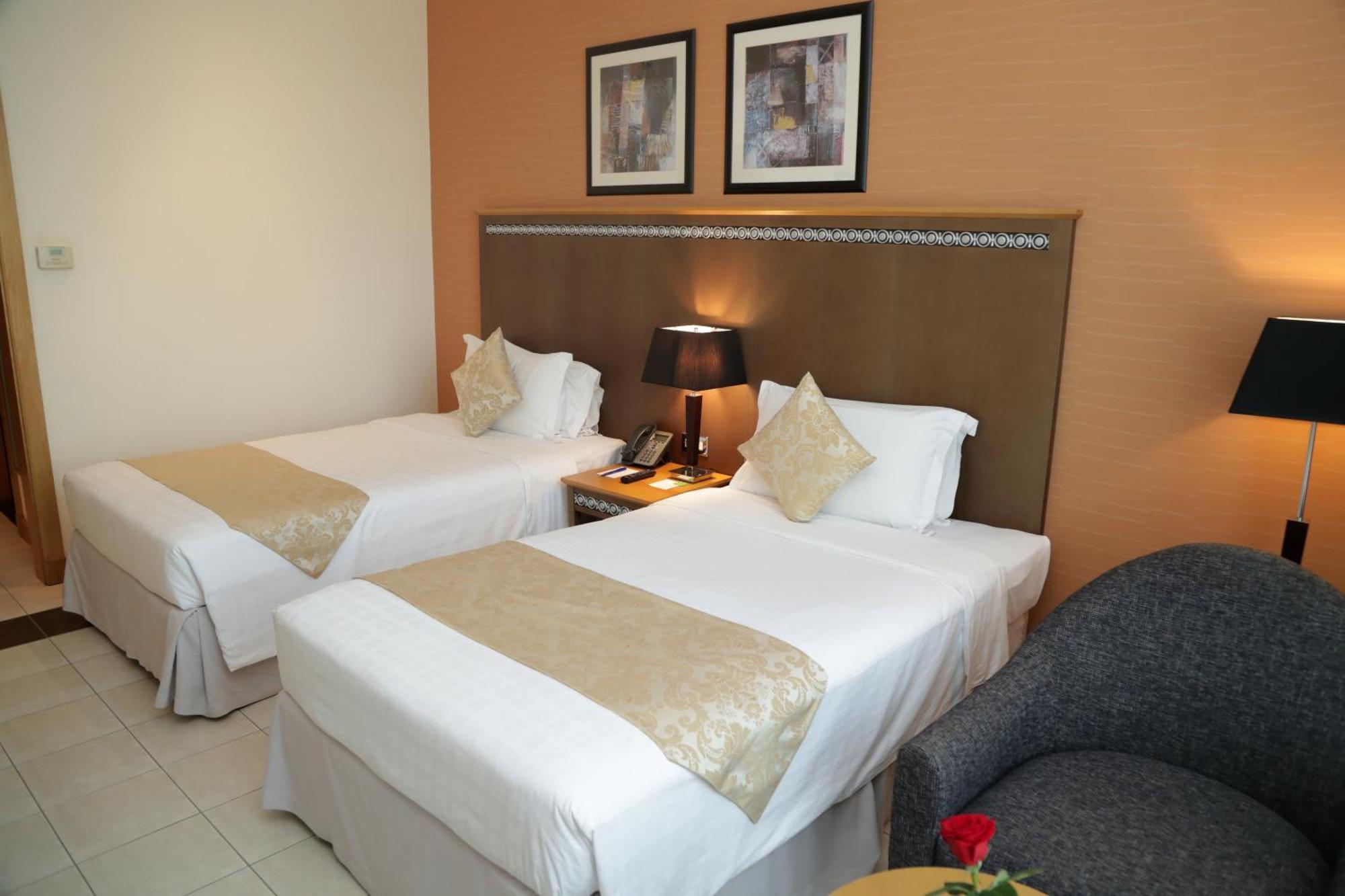 Copthorne Al Jahra Hotel & Resort Kuwait City Exterior foto