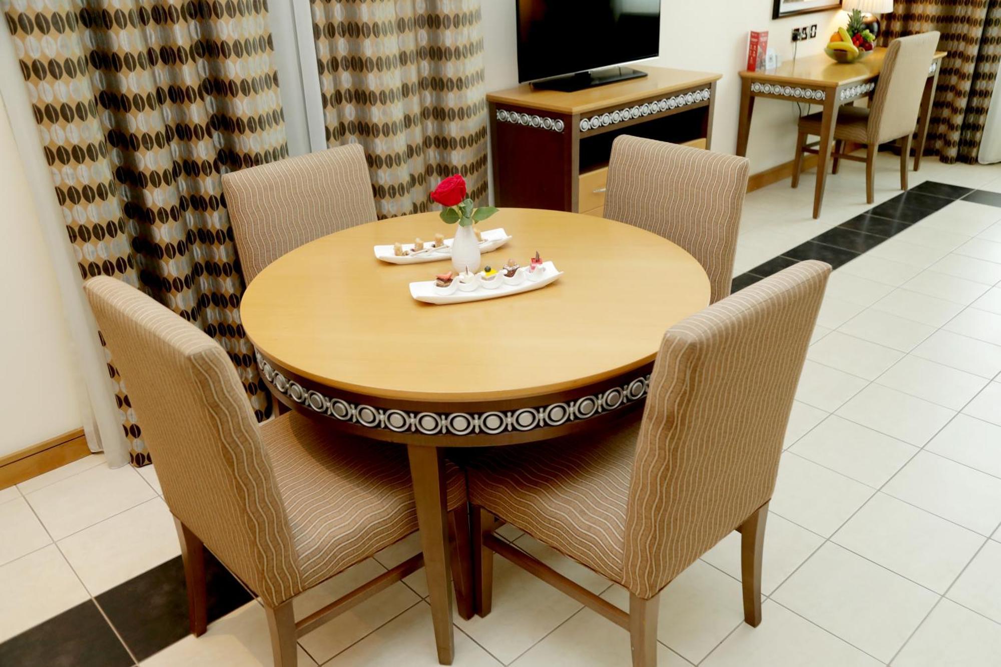 Copthorne Al Jahra Hotel & Resort Kuwait City Exterior foto