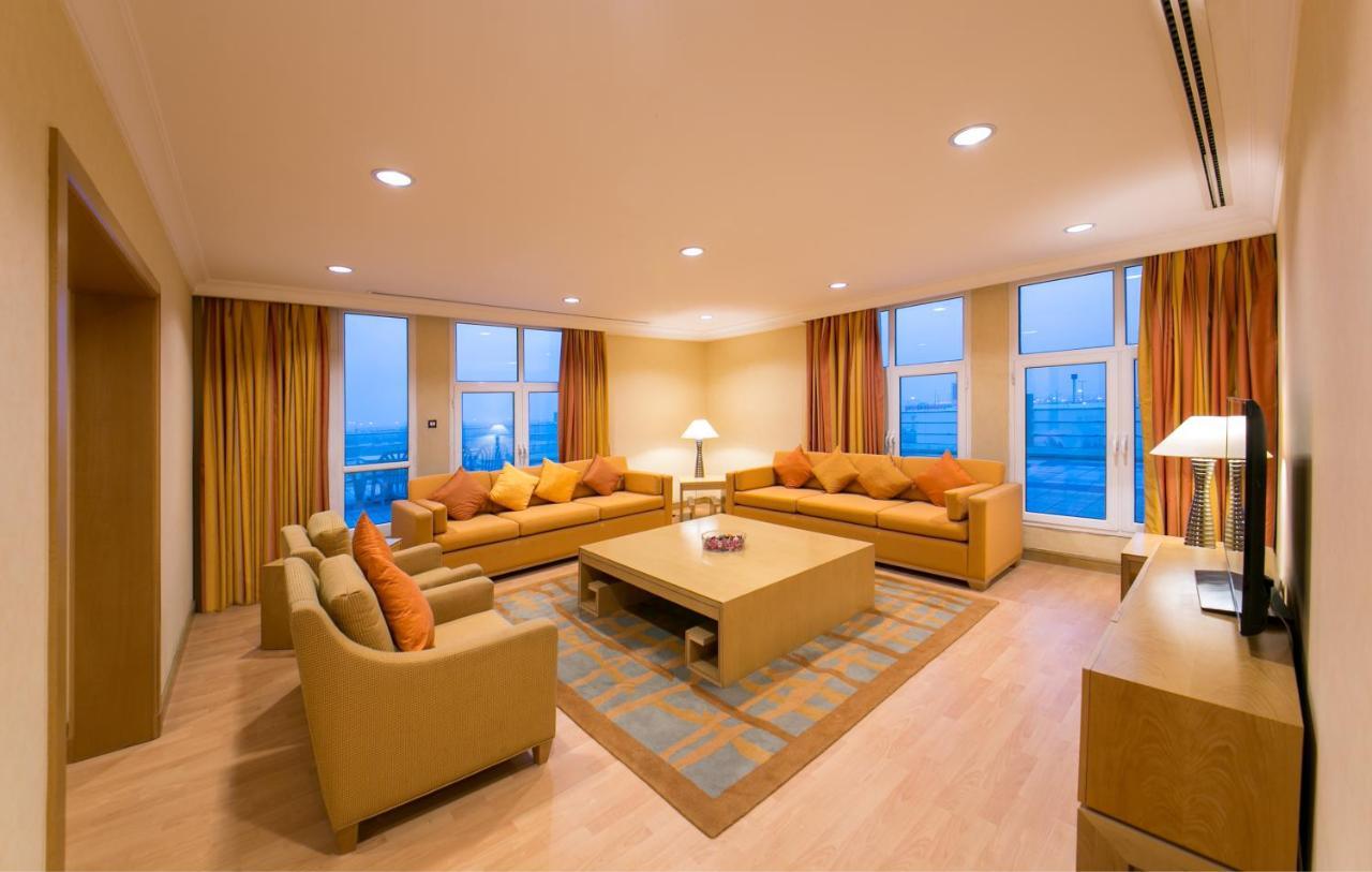 Copthorne Al Jahra Hotel & Resort Kuwait City Exterior foto